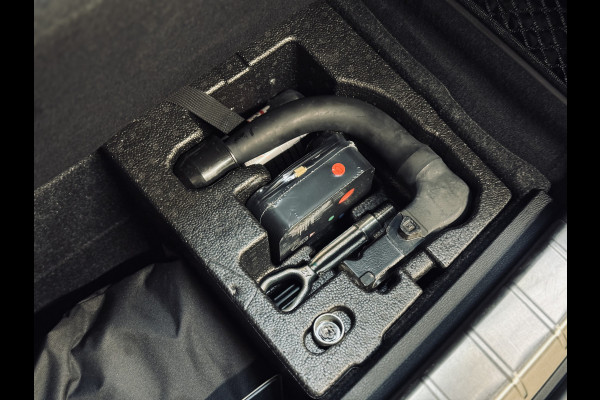 BMW X1 xDrive25e High Exe. M-Sport | Panorama | Memory | ACC | harman/kardon