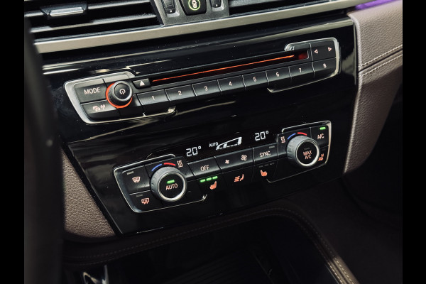 BMW X1 xDrive25e High Exe. M-Sport | Panorama | Memory | ACC | harman/kardon