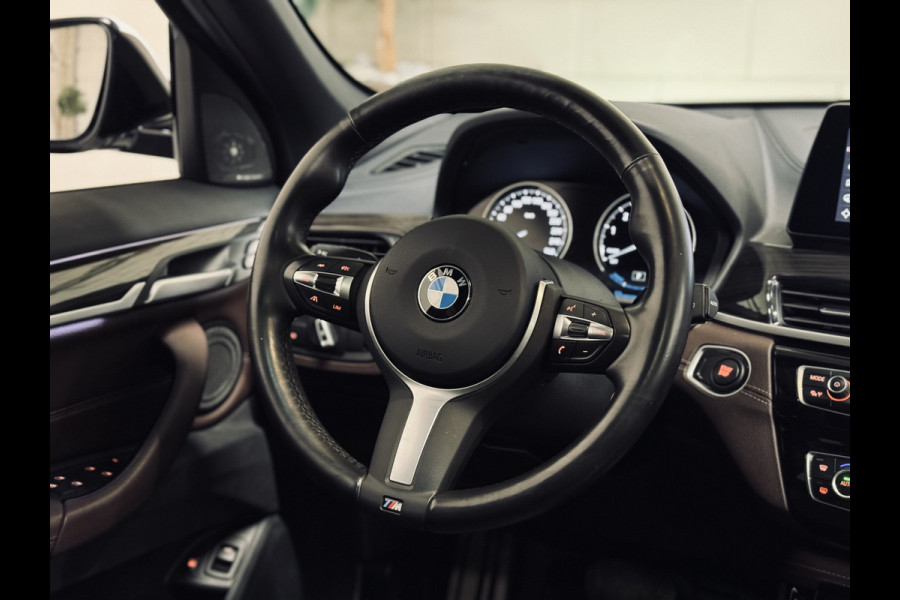 BMW X1 xDrive25e High Exe. M-Sport | Panorama | Memory | ACC | harman/kardon