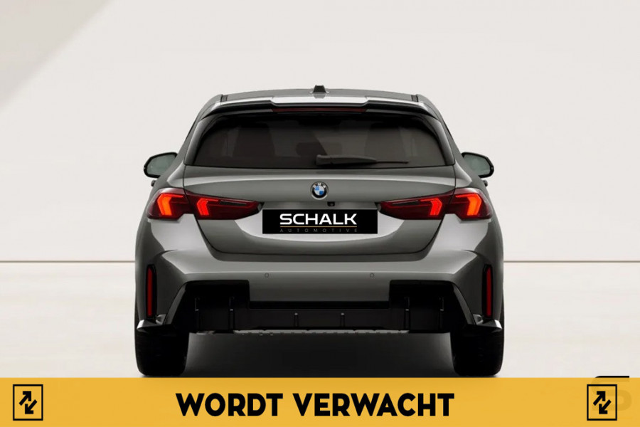 BMW 1-serie 120i M Sport Design|Pano|HUD|H&K|Fiscaal €40.000