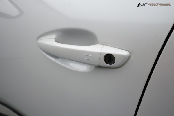 Peugeot 5008 1.6 PureTech GT-Line 7-zits (APPLE CARPLAY,LED,TREKHAAK,DIGITAAL DISPLAY,PARKEERSENSOREN,CAMERA,SFEERVERLICHTING)