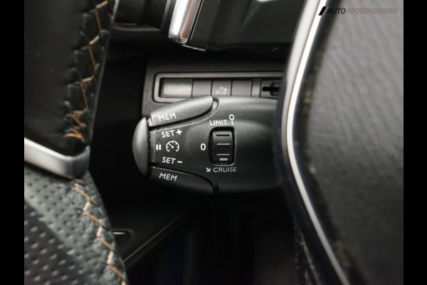 Peugeot 5008 1.6 PureTech GT-Line 7-zits (APPLE CARPLAY,LED,TREKHAAK,DIGITAAL DISPLAY,PARKEERSENSOREN,CAMERA,SFEERVERLICHTING)