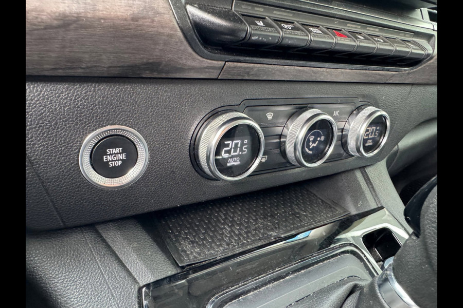 Renault Kangoo TCe 130 EDC Techno Navi / Clima / Stoelverwarming / Camera / P-sensoren rondom