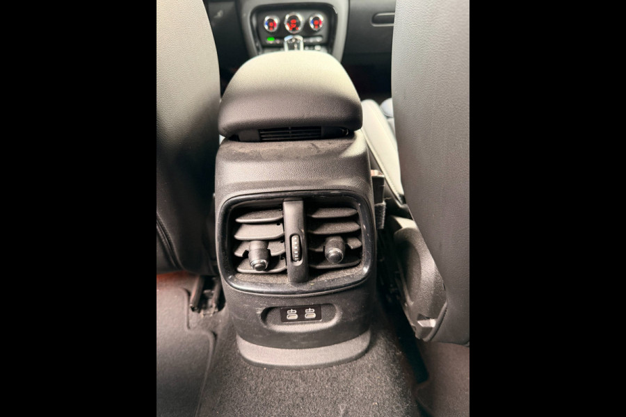 MINI Clubman 1.5 Cooper Chili |Automaat| Carplay | Afn Trekhaak|Stoelverw|Leder Cruise|Keyless-Go|Clima|PDC