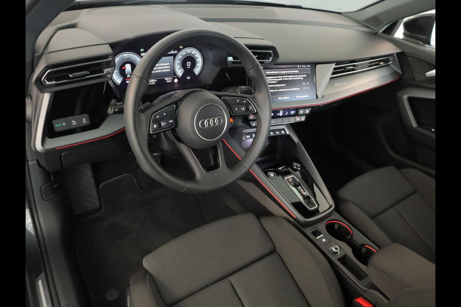 Audi A3 Sportback 40 TFSI e Advanced edition 204 pk s-tronic | SOH 100% | Verlengde garantie | Navigatie | Parkeersensoren (Park assist) | Achteruitrijcamera | Stoelverwarming | Adaptieve cruise control |