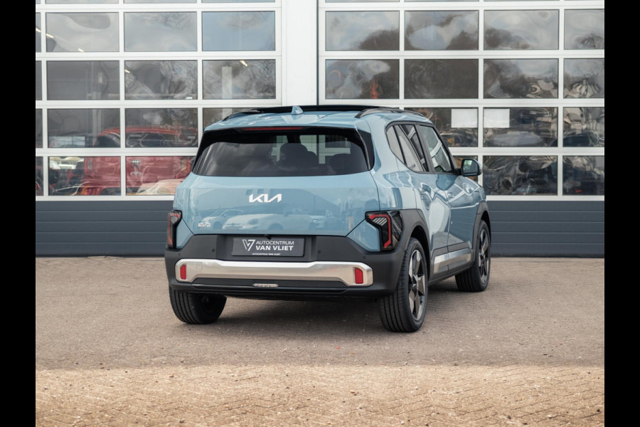 Kia EV2 Plus Advanced 42.2 kWh 5p. | Actieprijs * | Clima | Adapt. cruise | Navi | Schuif/Kanteldak | 18" | Stoel&Stuur Verwarming | Harman Kardon | Apple Carplay