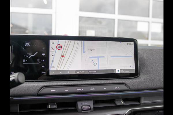 Kia EV2 Plus Advanced 42.2 kWh 5p. | Actieprijs * | Clima | Adapt. cruise | Navi | Schuif/Kanteldak | 18" | Stoel&Stuur Verwarming | Harman Kardon | Apple Carplay