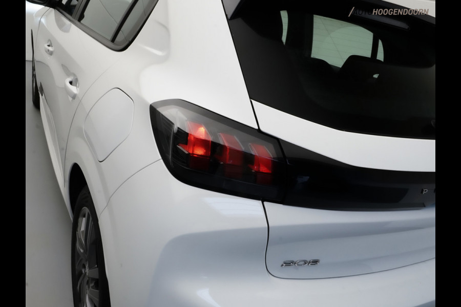 Peugeot 208 1.2 PureTech Active Pack Luxe (APPLE CARPLAY,LED,SPORTSTOELEN,CLIMATE,CRUISE,PARKEERSENSOREN,LM- VELGEN,TOPCONDITIE)