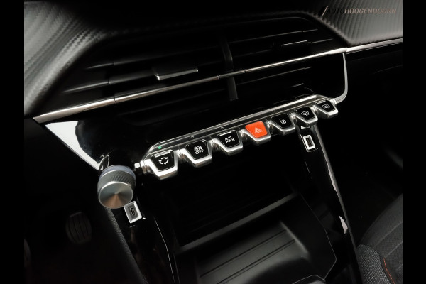 Peugeot 208 1.2 PureTech Active Pack Sport (APPLE CARPLAY,LED,SPORTSTOELEN,CLIMATE,CRUISE,PARKEERSENSOREN,LM- VELGEN,TOPCONDITIE)