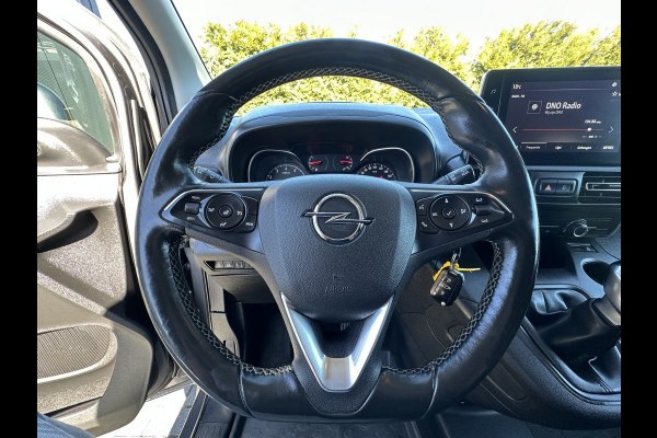 Opel Combo 1.6D 100 PK / L1H1 / INNOVATION / STUUR- EN STOELVEWARMING / INRICHTING / CRUISE / AIRCO / ACHTERKLEP