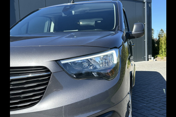 Opel Combo 1.6D 100 PK / L1H1 / INNOVATION / STUUR- EN STOELVEWARMING / INRICHTING / CRUISE / AIRCO / ACHTERKLEP