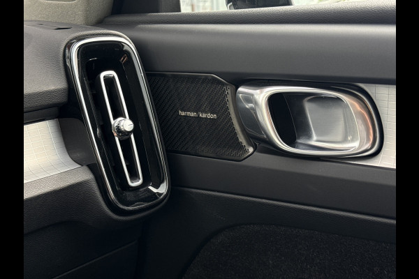 Volvo XC40 2.0 T5 AWD Intro Edition | NL-auto | Vol opties | Pano | Trekhaak | Adapt Cruisec.