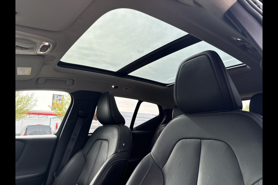 Volvo XC40 2.0 T5 AWD Intro Edition | NL-auto | Vol opties | Pano | Trekhaak | Adapt Cruisec.