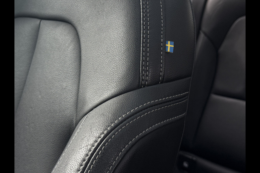 Volvo XC40 2.0 T5 AWD Intro Edition | NL-auto | Vol opties | Pano | Trekhaak | Adapt Cruisec.