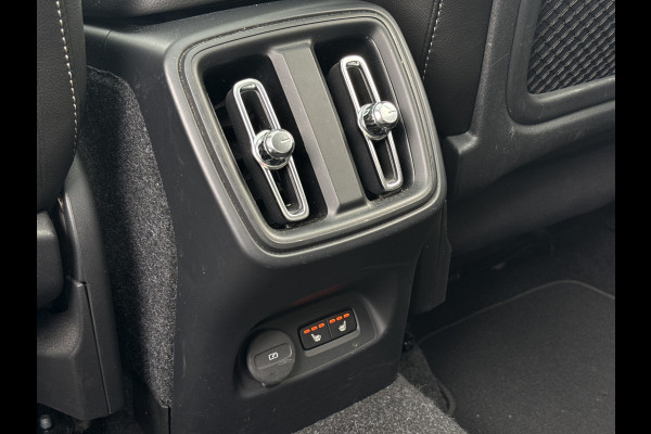 Volvo XC40 2.0 T5 AWD Intro Edition | NL-auto | Vol opties | Pano | Trekhaak | Adapt Cruisec.