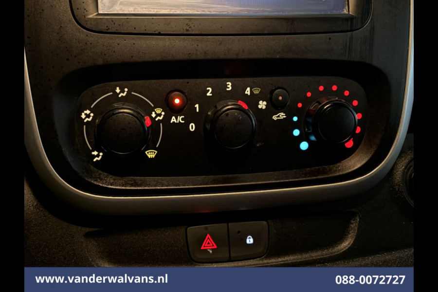 Renault Trafic 1.6 dCi 122pk L2H1 Euro6 Airco | Imperiaal | Trekhaak | Navigatie | LM velgen | Cruisecontrol Parkeersensoren, Bijrijdersbank