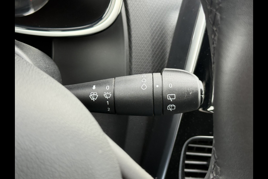 Renault Clio Estate 0.9 TCe Limited | Navi | Airco | PDC | Cruise