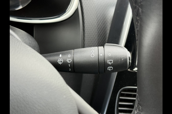 Renault Clio Estate 0.9 TCe Limited | Navi | Airco | PDC | Cruise