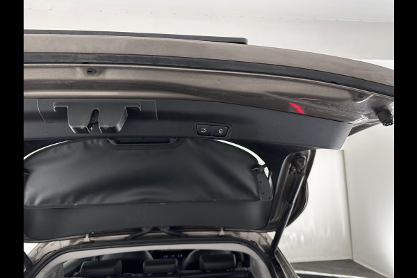 Alfa Romeo Stelvio 2.2d Super Aut. *LEATHER-FABRIC | BI-XENON | DAB+ | NAVI-FULLMAP | COMFORT-SEATS | ECC | CRUISE | PDC | 18"ALU*