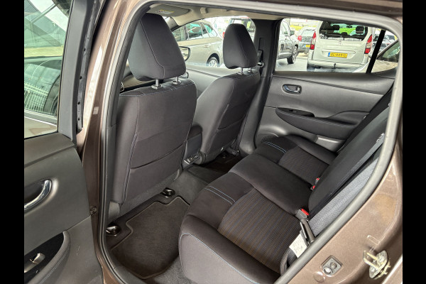 Nissan Leaf e+ N-Connecta 62 kWh SoH90% 360CAMERA/KEYLESS/DODEHOEK/CARPLAY/WINTERPACK