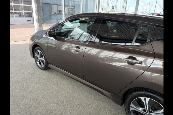 Nissan Leaf e+ N-Connecta 62 kWh SoH90% 360CAMERA/KEYLESS/DODEHOEK/CARPLAY/WINTERPACK