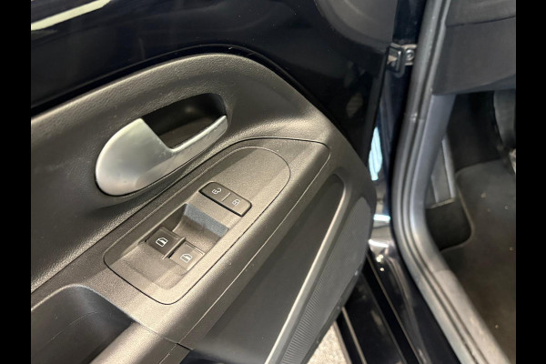 Volkswagen up! 1.0 Airco ECC Cruise Control PDC Achter + Camera DAB+ Lane Assist