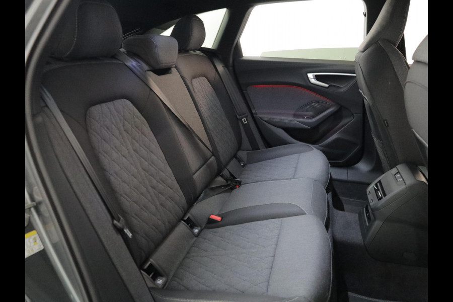 Audi A5 Avant 2.0 e-hybrid quattro S edition 299 PK | SOH 98% | Verlengde garantie | S-Line | Rondomzicht camera | Multimediascherm Passagier |  Matrix Led Verlichting