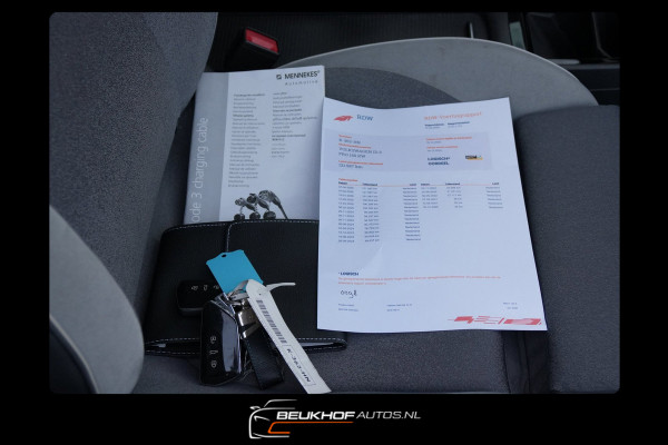 Volkswagen ID.3 First Max 58 kWh Panorama Dak Carplay Cam Navi