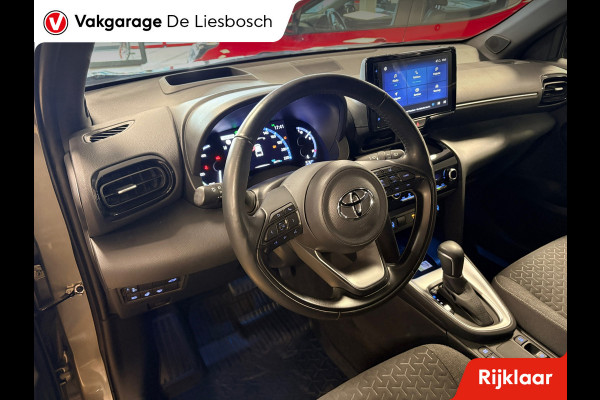 Toyota Yaris Cross 1.5 Hybrid Dynamic/navi / panoramadak / camera / stoel stuur verw / dodehoek / lane assist