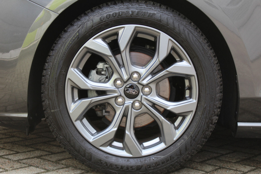 Ford FOCUS Wagon 1.0 EcoBoost Hybrid 155PK ST Line X | Panoramadak | Trekhaak | Matrix | Sync4