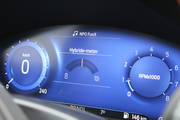 Ford FOCUS Wagon 1.0 EcoBoost Hybrid 155PK ST Line X | Panoramadak | Trekhaak | Matrix | Sync4