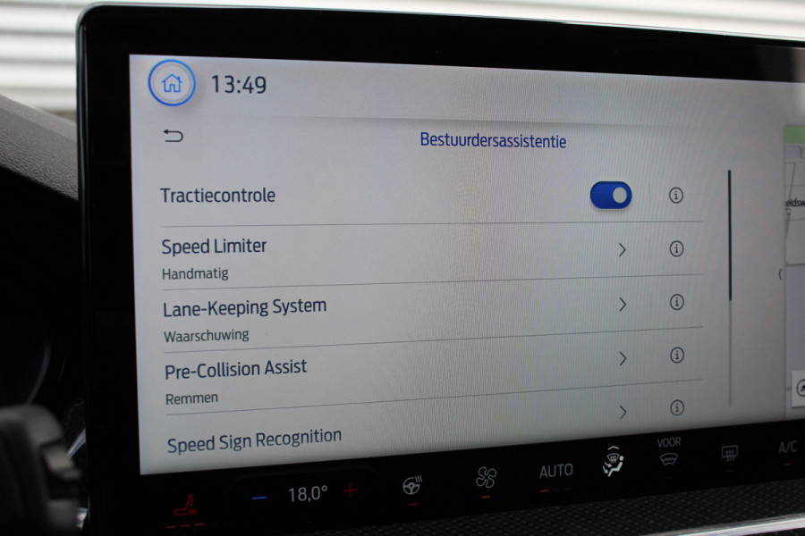 Ford FOCUS Wagon 1.0 EcoBoost Hybrid 155PK ST Line X | Panoramadak | Trekhaak | Matrix | Sync4