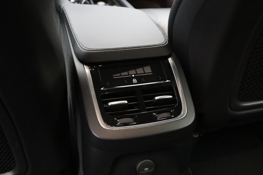 Volvo XC90 2.0 T8 456 PK Recharge AWD Inscription Expression PHEV, Leder, Trekhaak, Adap. cruise control