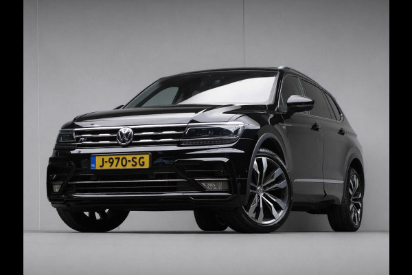 Volkswagen Tiguan Allspace 1.5 TSI Highline Business R 7p. (APPLECAR PLAY,PANORAMADAK,CAMERA,ALCANTARA,STOELVERWARMING,3DVIEW,LED)