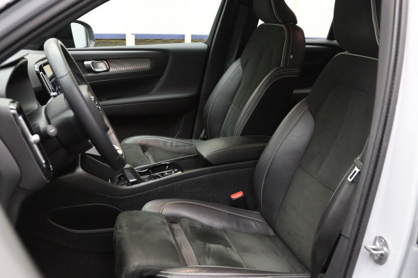 Volvo XC40 1.5 T4 211 PK Recharge R-Design PHEV, 360 Camera, Stoel- & Stuurverwarming, Climate Control