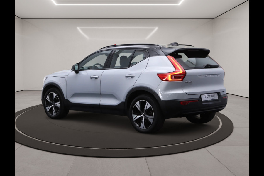 Volvo XC40 1.5 T4 211 PK Recharge R-Design PHEV, 360 Camera, Stoel- & Stuurverwarming, Climate Control