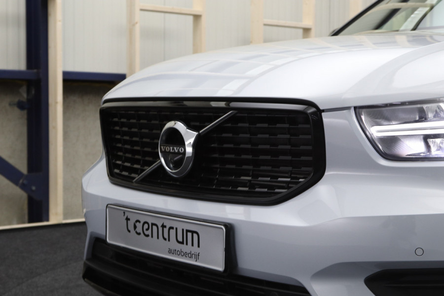 Volvo XC40 1.5 T4 211 PK Recharge R-Design PHEV, 360 Camera, Stoel- & Stuurverwarming, Climate Control