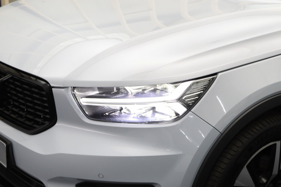 Volvo XC40 1.5 T4 211 PK Recharge R-Design PHEV, 360 Camera, Stoel- & Stuurverwarming, Climate Control