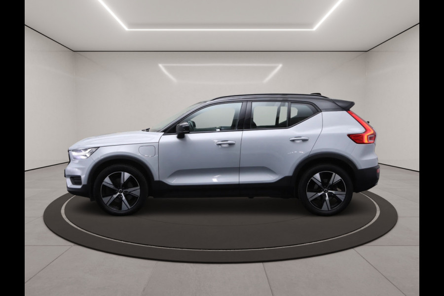 Volvo XC40 1.5 T4 211 PK Recharge R-Design PHEV, 360 Camera, Stoel- & Stuurverwarming, Climate Control