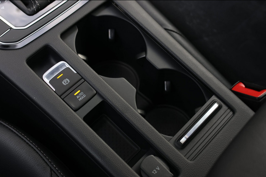 Volkswagen Arteon 1.5 TSI R-Line *Pano*Camera*Virtual*Keyless*ACC*DSG*