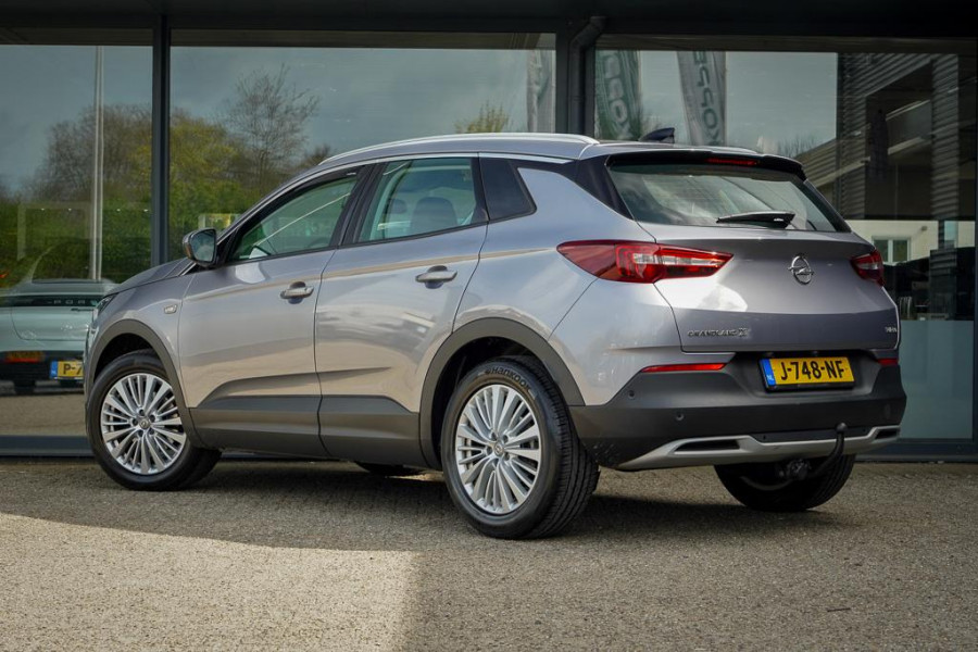 Opel Grandland X 1.2 Turbo Innovation Aut / Trekhaak / Carplay / Navi