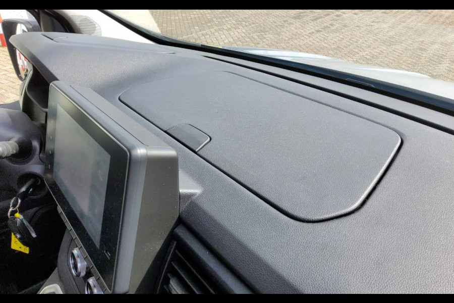 Renault Trafic 150.30 L2H1 - VRF-98-N - DUBBELE CABINE - AUTOMAAT - EURO 6