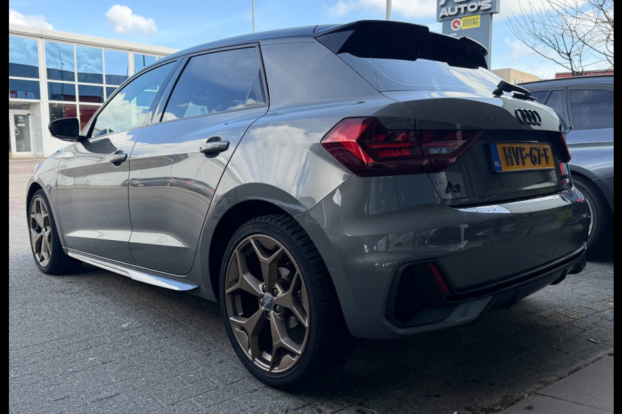 Audi A1 SPORTBACK 30 TFSI S Line edition one