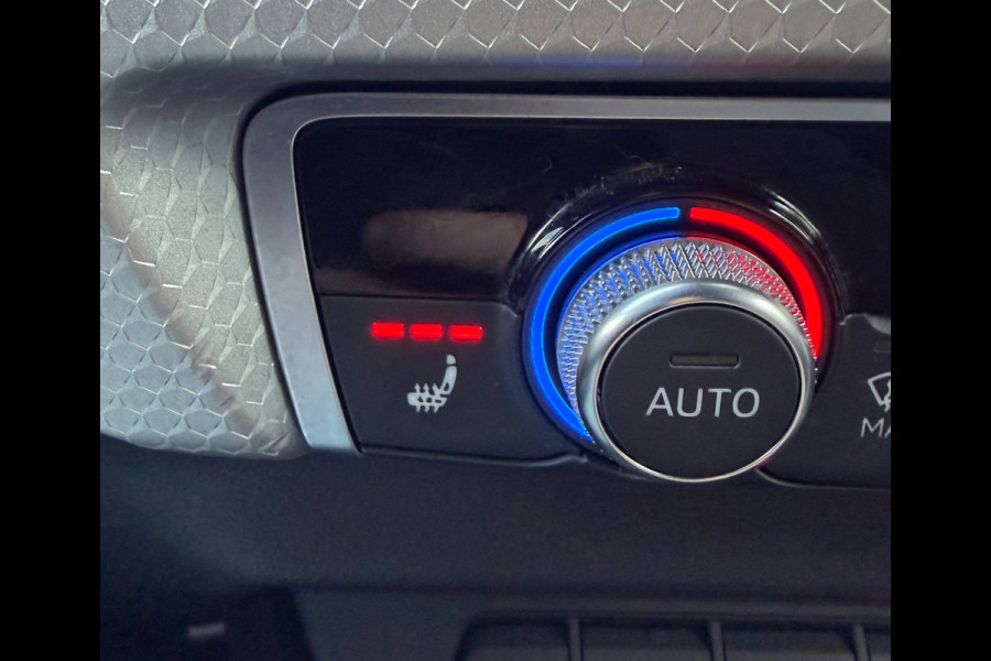 Audi A1 SPORTBACK 30 TFSI S Line edition one