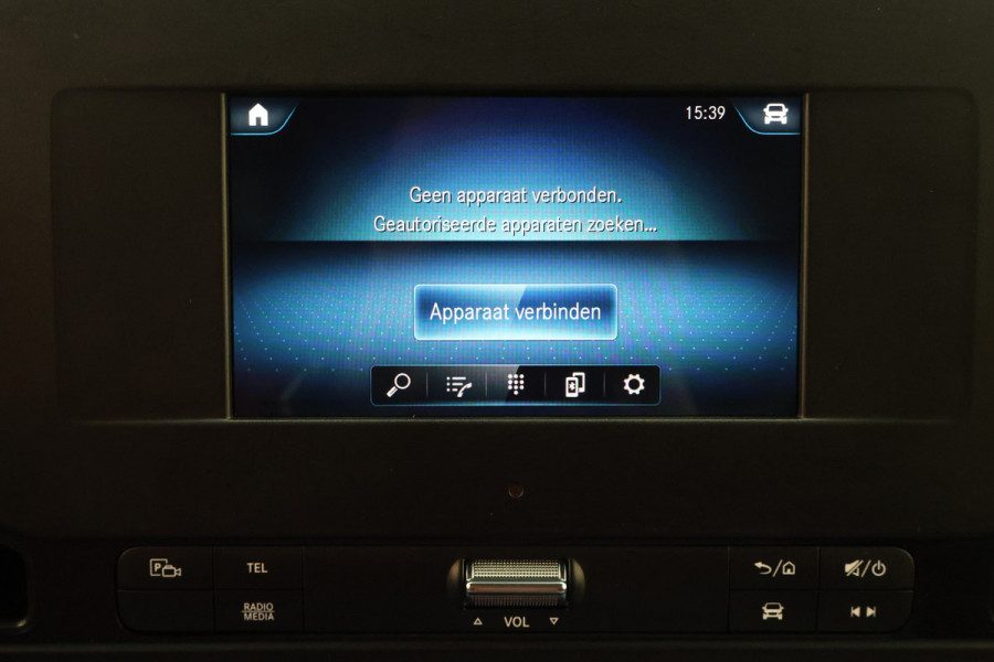 Mercedes-Benz Sprinter 317 CDI Automaat L2H2 3-Zits, Camera, Airco, Cruise, Apple Carplay, DAB, PDC, Trekhaak, 18''