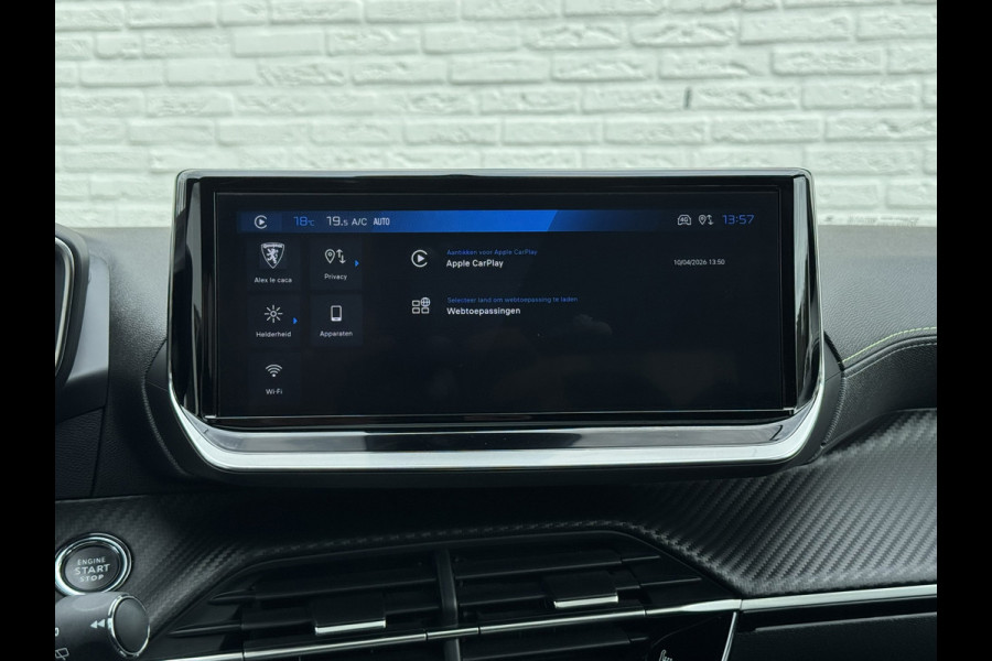 Peugeot 208 Hybrid 136 e-DCS6 GT Panorama 360 Camera Navigatie Carplay DAB Dodehoek Keyless