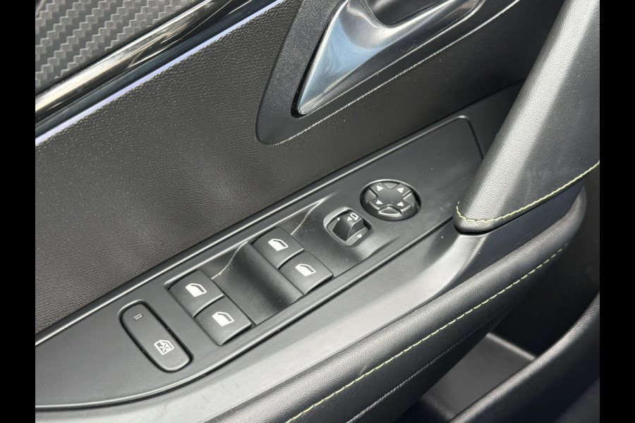 Peugeot 208 Hybrid 136 e-DCS6 GT Panorama 360 Camera Navigatie Carplay DAB Dodehoek Keyless