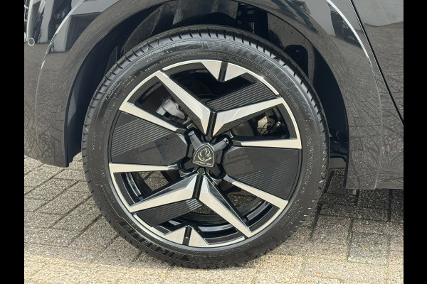 Peugeot 208 Hybrid 136 e-DCS6 GT Panorama 360 Camera Navigatie Carplay DAB Dodehoek Keyless