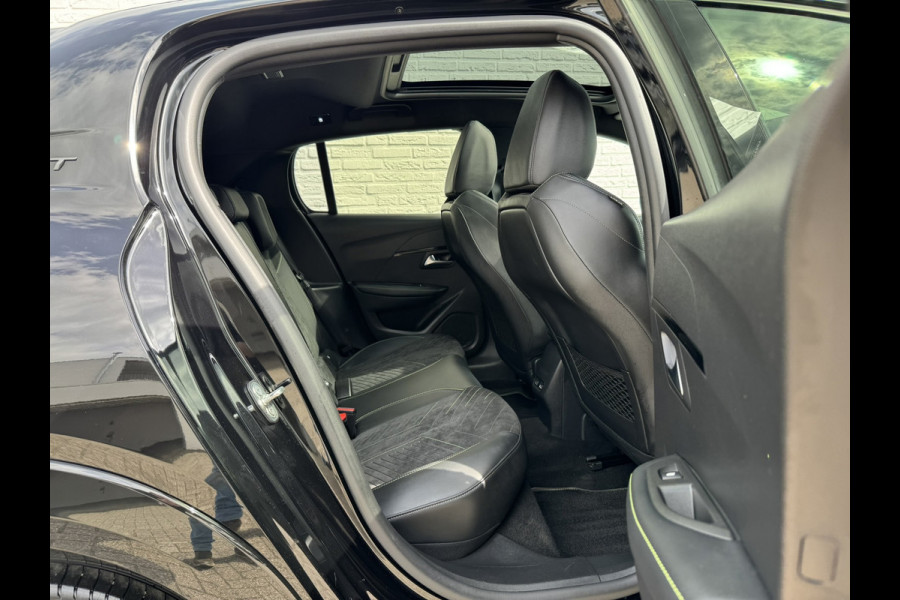 Peugeot 208 Hybrid 136 e-DCS6 GT Panorama 360 Camera Navigatie Carplay DAB Dodehoek Keyless