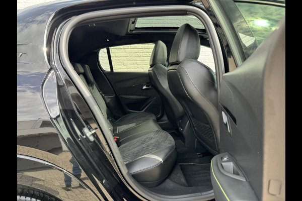Peugeot 208 Hybrid 136 e-DCS6 GT Panorama 360 Camera Navigatie Carplay DAB Dodehoek Keyless